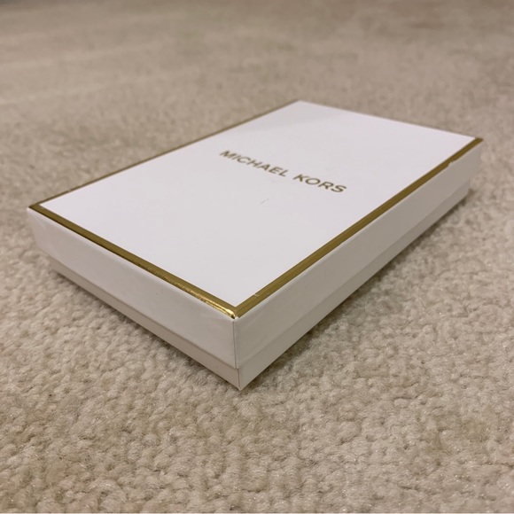 Michael Kors MK Navy Blue Heart Shape Leather Monogram Charms Bag Tag Boxed NEW - Picture 15 of 16